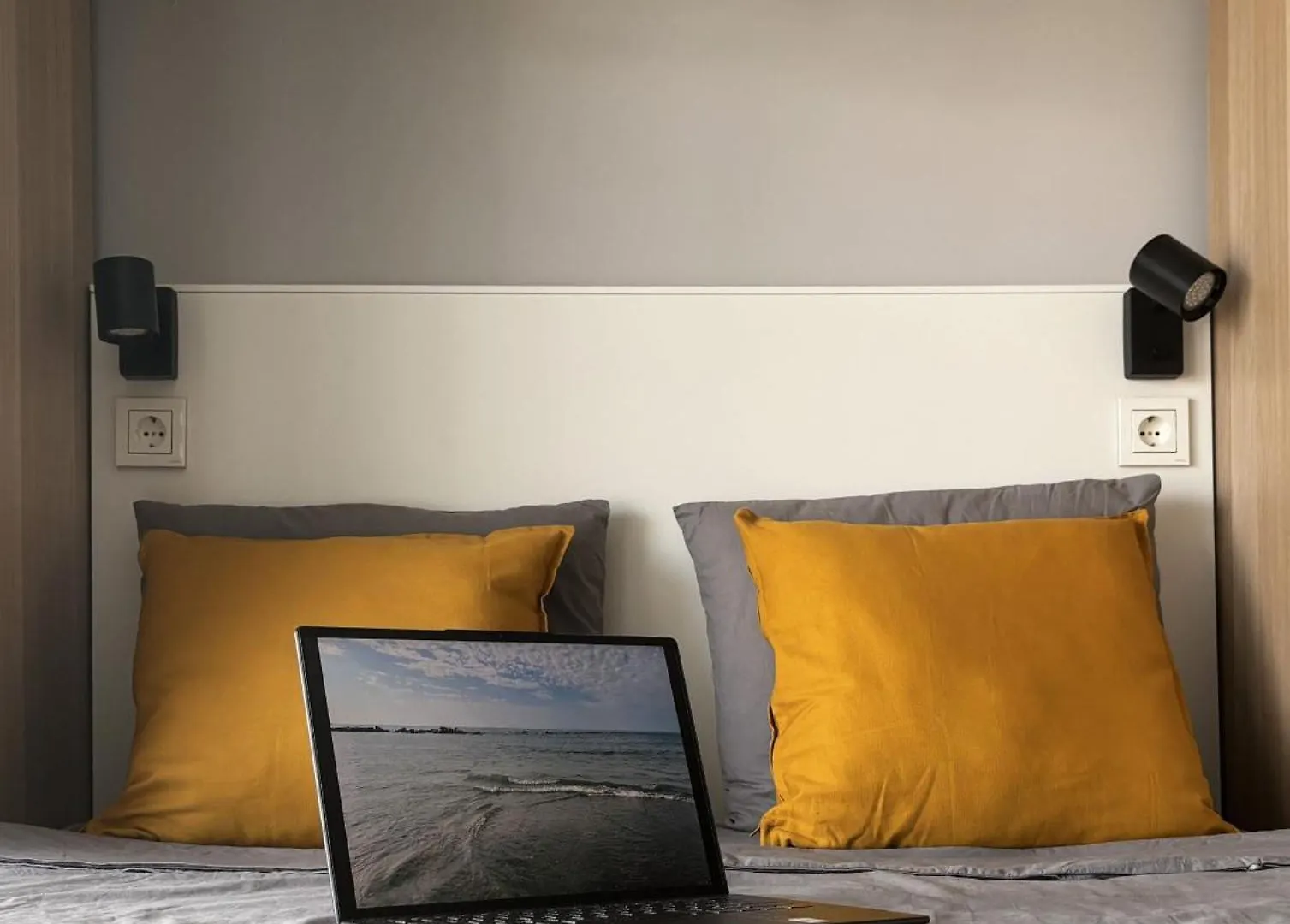 Stylish Studio Close By The Sea Benalmadena Apartment
